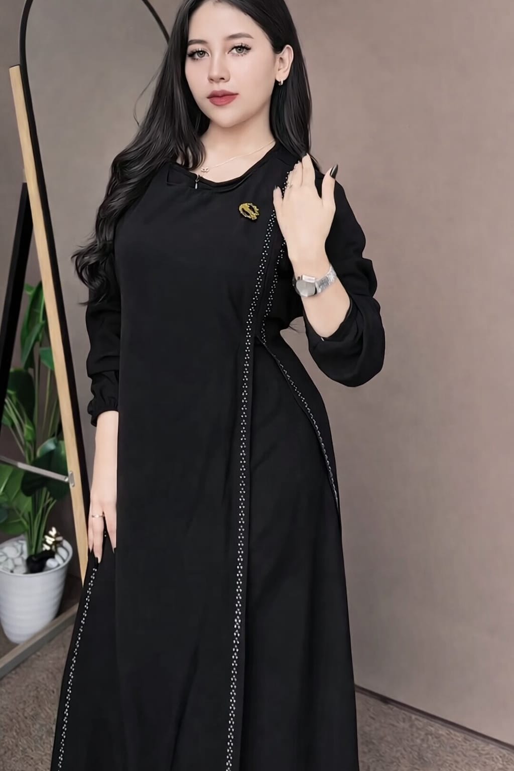 Cantir Stone Abaya - Image 3